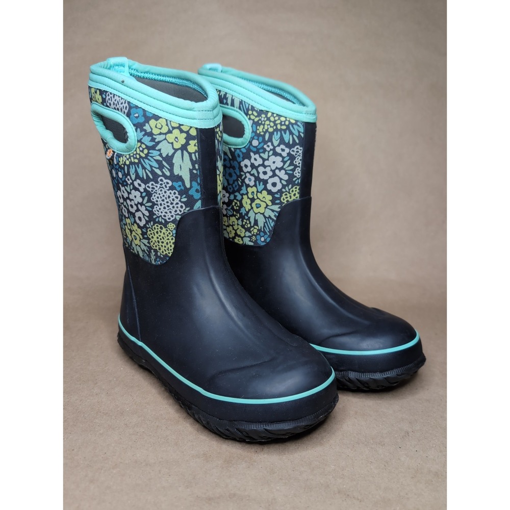 Bogs Youth 2 Classic Pull On Snow Boots Winter Blue Flowers Waterproof Girls